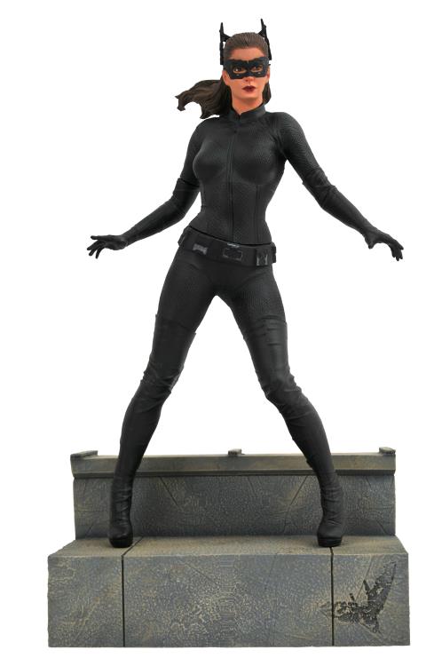 Diamond DC Comics Gallery Dark Knight Rises Catwoman Statue